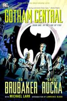 Gotham Central, Book One: In the Line of Duty 1401220371 Book Cover