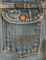 Wrangler: 8.5x11 vintage Wrangler denim jeans notebook for cowboys cowgirls denimheads 1096192764 Book Cover