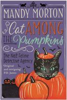Cat Among the Pumpkins: A Hettie Bagshot Mystery 1250097878 Book Cover