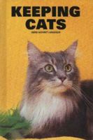 Keeping Cats 0793800242 Book Cover