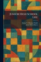 Junior High School Life 1025766687 Book Cover
