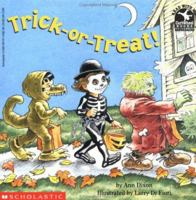 Trick-Or-Treat! (Read with Me Cartwheel Books (Scholastic Paperback)) 0590281615 Book Cover