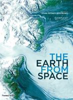 The Earth From Space /anglais 0500517215 Book Cover