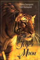Tiger Moon: Tracking the Great Cats in Nepal 0226780023 Book Cover