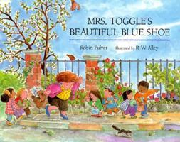 Mrs. Toggle's beautiful blue shoe 0590057014 Book Cover