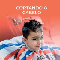 Cortando o cabelo (Growing Together (português)) (Portuguese Edition) B0F1TRL23B Book Cover