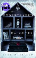 The Undertaker's Daughter 1476757283 Book Cover
