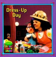 Dressup Day (The Big Comfy Couch) 0448416409 Book Cover