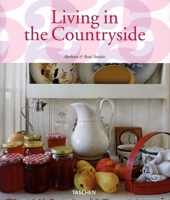 Living in the Countryside 3822848352 Book Cover