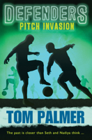 Pitch Invasion 178112731X Book Cover