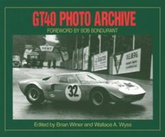Gt40 Photo Archive 1882256646 Book Cover