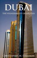 Dubai: The Vulnerability of Success 1850659869 Book Cover
