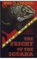 The Fright of the Iguana: A Kendra Ballantyne, Pet-Sitter Mystery 0425218023 Book Cover