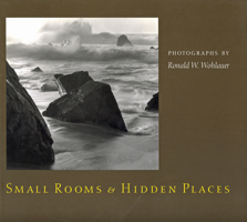 Small Rooms & Hidden Places 1567922082 Book Cover