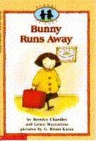 Bunny Runs Away (School Friends Series) 059044932X Book Cover