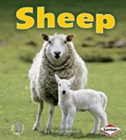 Sheep (First Step Nonfiction - Farm Animals) 0761340629 Book Cover