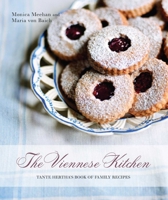 The Viennese Kitchen: Tante Hertha's Book of Family Recipes 1566569605 Book Cover