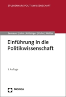 Einfuhrung in Die Politikwissenschaft (Studienkurs Politikwissenschaft) 3848779382 Book Cover