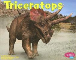 Triceratops (Pebble Plus-Dinosaurs and Prehistoric Animals) 0736851070 Book Cover