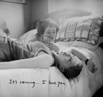 It's Raining ... I Love You : Self-Portraits by Molly Landreth and Jenny Riffle 1732124183 Book Cover