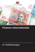 Finance internationale (French Edition) 6207945190 Book Cover
