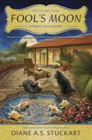 Fool's Moon: A Tarot Cats Mystery 073875708X Book Cover