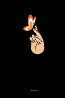 Notizbuch: Koreanisch Kpop Hand Gekreuzte Finger Geschenk Für Tochter Mädchen Tagebuch Journal A5 kariert (German Edition) 1699345104 Book Cover