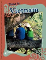 Teens in Vietnam (Global Connections) (Global Connections) 0756520673 Book Cover