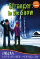 Stranger in the Snow: L'etranger Dans La Neige (Let's Read in French and English) 1905710976 Book Cover