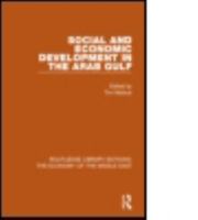 Social and Economic Development in the Arab Gulf 1138820326 Book Cover