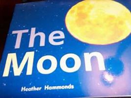 The Moon 0757825117 Book Cover