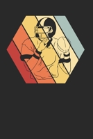 American Football Notizbuch: American Football Notizbuch f�r Liebhaber / Notizheft / Notizblock A5 (6x9in) Dotted Notebook / Punkteraster / 120 gepunktete Seiten 1678723207 Book Cover