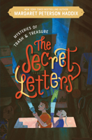 Mysteries of Trash and Treasure: The Secret Letters 0062838539 Book Cover