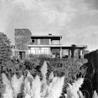 A Home of One's Own: Emigre Architects and Their Houses. 1920-1960 386905008X Book Cover