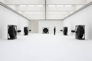 +/- [the infinite between 0 and 1] 4901976680 Book Cover