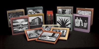 Masters Of Photography: Boxed Set (Aperture Masters Of Photography) 0893818372 Book Cover