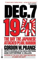 December 7, 1941: The Day Japanese Attacked Pearl Harbor 0446389978 Book Cover