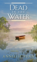 Dead in the Water 1496706668 Book Cover