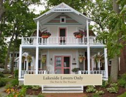 Lakeside Lovers Only: The Past is the Present 0615620221 Book Cover