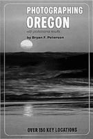 Photographing Oregon 0912856904 Book Cover