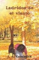 Ladridos en el viento B0BCCYRG6V Book Cover