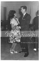 WHITE FEATHERS: If I Had One More Day with You 1434857514 Book Cover