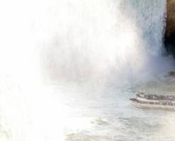 Niagara Falling - A pictorial essay of the city of Niagara Falls in New York 0985449209 Book Cover