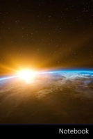 Notebook: Lever Du Soleil, L'Espace, L'Espace Extra-Atmosph�rique, Globe Carnet / Journal / Livre d'�criture / Calepin / Agenda / Notes - 6 x 9 pouces (15,24 x 22,86 cm), 150 pages, surface brillante. 170226100X Book Cover
