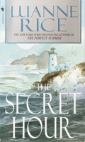 The Secret Hour 0553584014 Book Cover