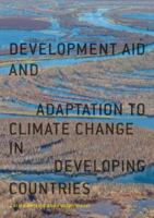 Development Aid and Adaptation to Climate Change in Developing Countries 3319878077 Book Cover