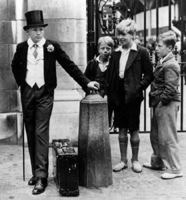 The Age of Illusion: England in the Twenties and Thirties, 1919-1940 0192814230 Book Cover