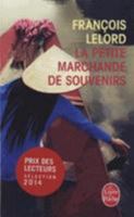La Petite Marchande de Souvenirs 2253177342 Book Cover