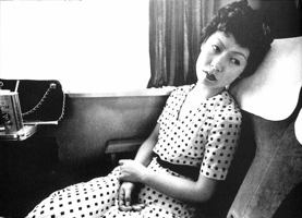 Nobuyoshi Araki - Sentimental Journey 1971 - 2017 - (Japanese and English Edition) 4908062188 Book Cover