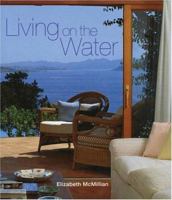 Living on the Water 0847821153 Book Cover